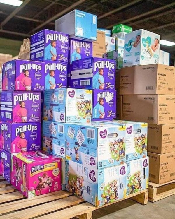 Bulk diapers pallet for sale